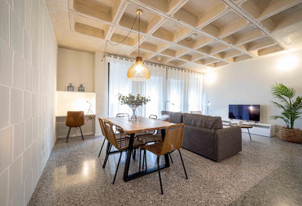 Barcelona Touch Apartments - Rosich L'Hospitalet de Llobregat Buitenkant foto