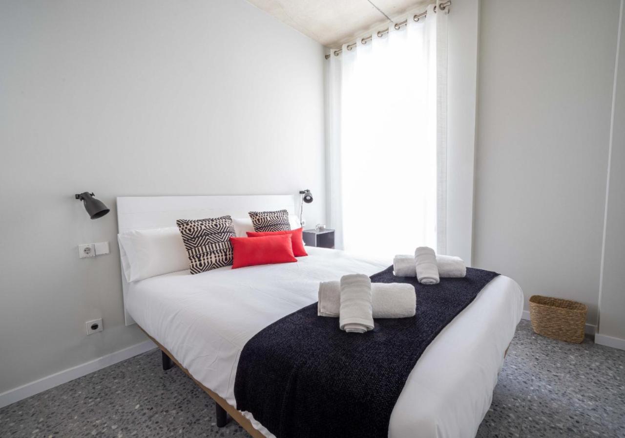 Barcelona Touch Apartments - Rosich L'Hospitalet de Llobregat Buitenkant foto